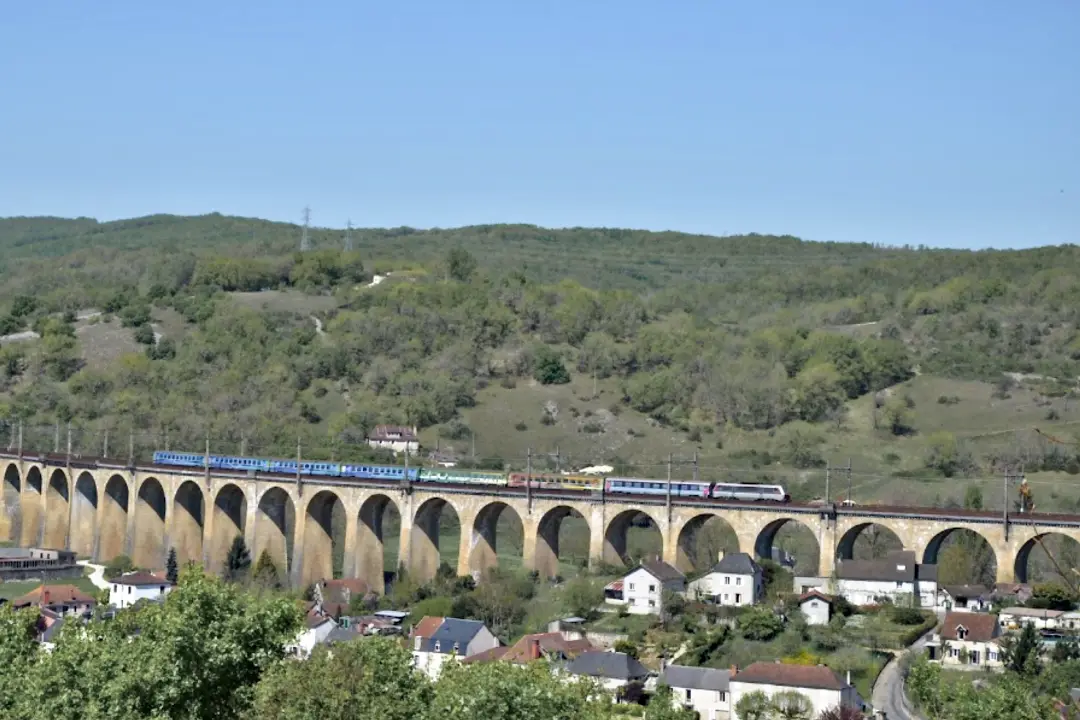 Venir à La Truffière par le train